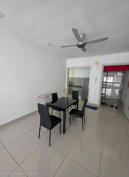 Kondominium untuk Disewa di Gardens Ville - Ivy Yeoh - Dining Room - PropertyGuru.com.my