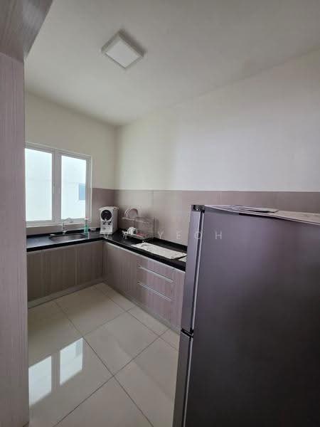 Kondominium untuk Disewa di Gardens Ville - Ivy Yeoh - Kitchen - PropertyGuru.com.my