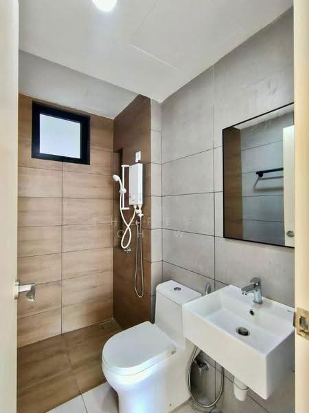 Kediaman Servis untuk Disewa di Vivo Executive Apartment - Theresa Chew - Bathroom - PropertyGuru.com.my