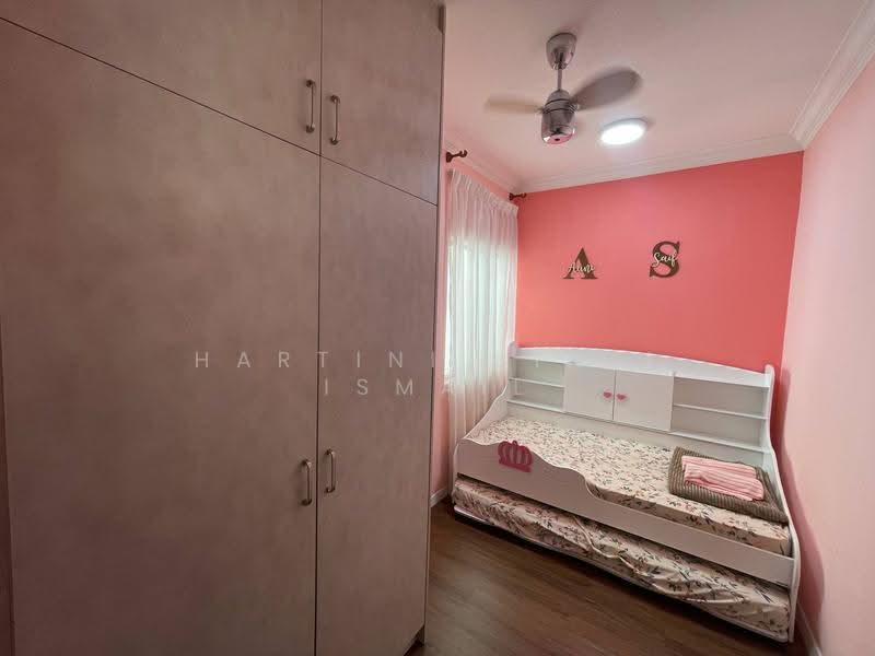 Rumah Bandar untuk Dijual di Puncak Alam (Selangor) - Hartini Binti Ismail - Bedroom - PropertyGuru.com.my