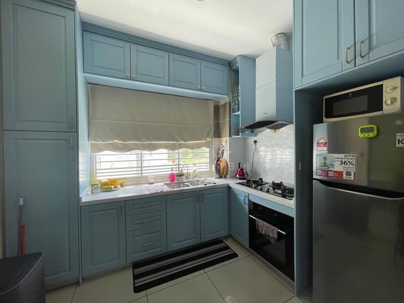 Rumah Bandar untuk Dijual di Puncak Alam (Selangor) - Hartini Binti Ismail - Kitchen - PropertyGuru.com.my