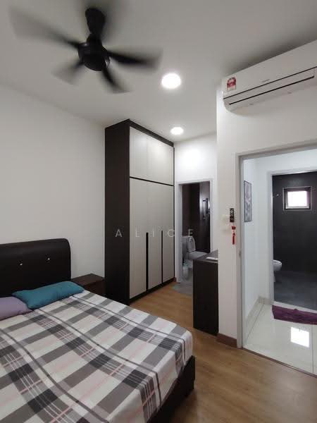 Pangsapuri untuk Disewa di Amber Residence - Alice Wong - Bedroom - PropertyGuru.com.my