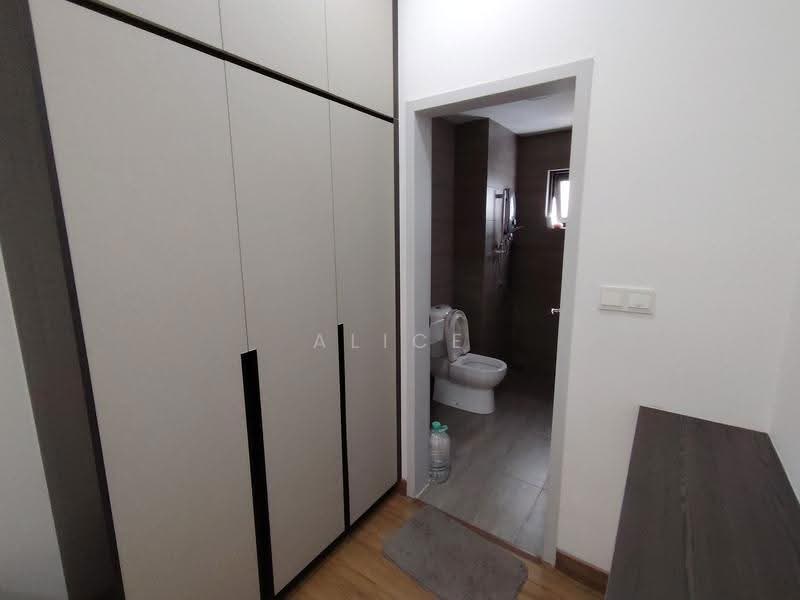 Pangsapuri untuk Disewa di Amber Residence - Alice Wong - Bathroom - PropertyGuru.com.my