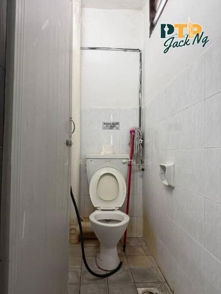 Shop for Rent in Bukit Mertajam (Penang) - Jack Ng - Bathroom - PropertyGuru.com.my