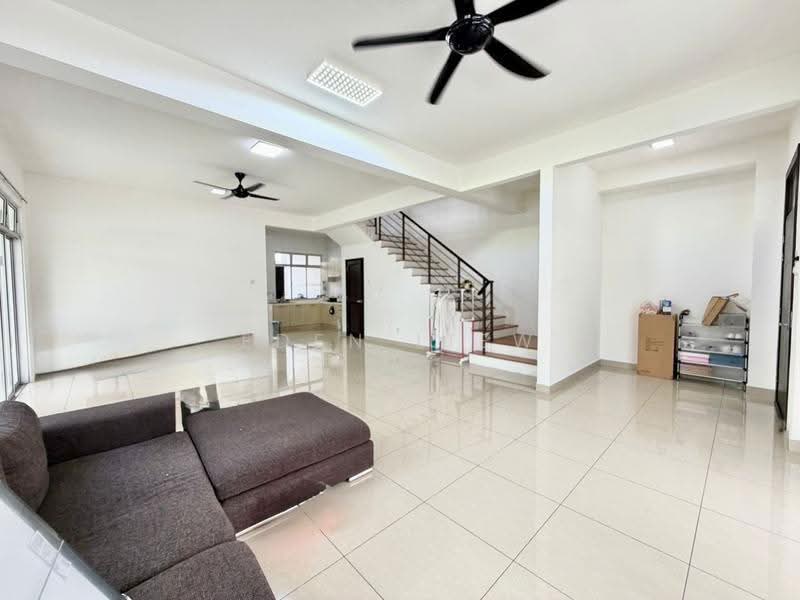Rumah Teres 2-Tingkat untuk Dijual di Taman Molek (Johor Bahru) - Eden Liew - Living Room - PropertyGuru.com.my