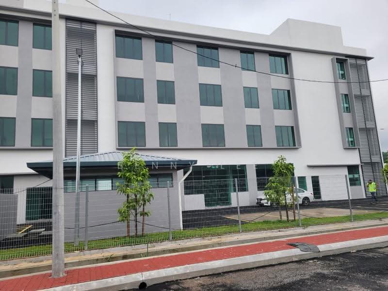 Warehouse for Rent in Kampung Baru Balakong (Balakong) - Benny Lee - PropertyGuru.com.my