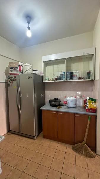 Pangsapuri untuk Dijual di Pangsapuri Seri Pinang - Benny Lee - Kitchen - PropertyGuru.com.my