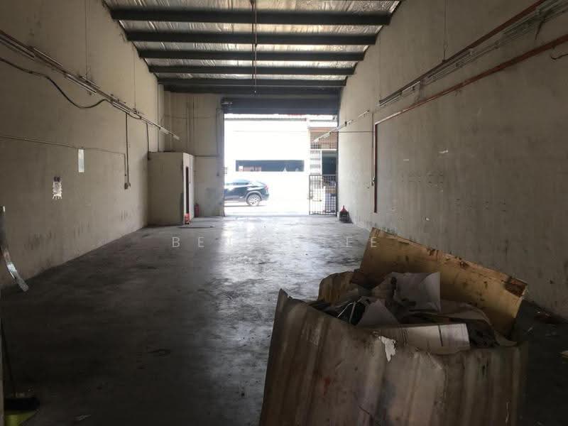 Factory for Sale in Taman Perindustrian Bukit Serdang (Seri Kembangan) - Benny Lee - PropertyGuru.com.my