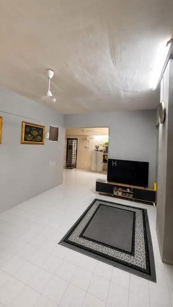 Apartment for Sale at Sri Impian Apartment - Ms Goh - Living Room - PropertyGuru.com.my