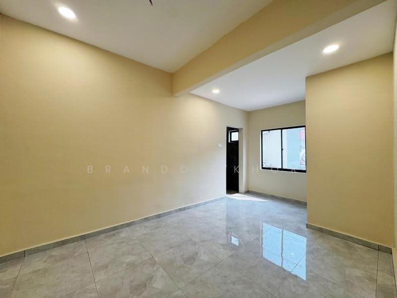 Rumah Teres 1-Tingkat untuk Dijual di Taman Johor Jaya (Johor Bahru) - Brandon Khor - PropertyGuru.com.my