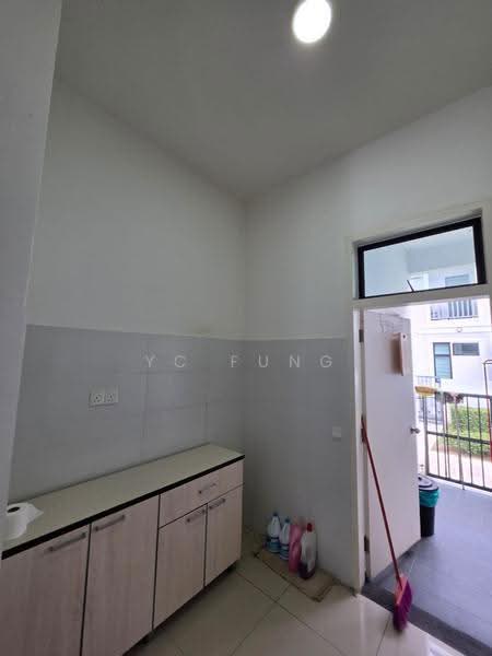 2-storey Terraced House for Rent in Kota Masai (Pasir Gudang) - YC Fung - Kitchen - PropertyGuru.com.my