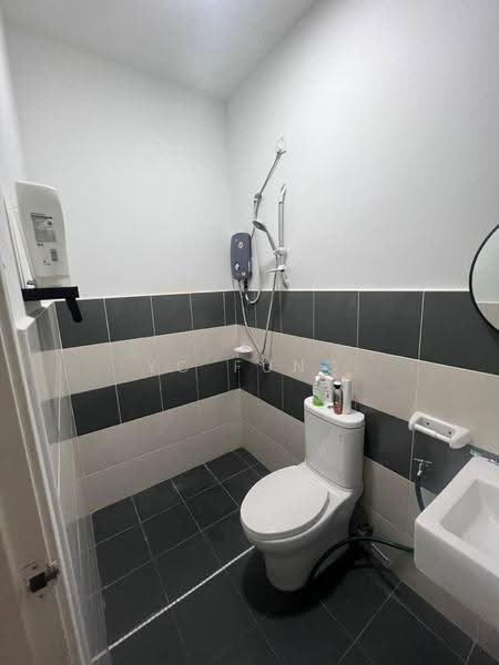 2-storey Terraced House for Rent in Taman Bestari Perdana (Pasir Gudang) - YC Fung - Bathroom - PropertyGuru.com.my