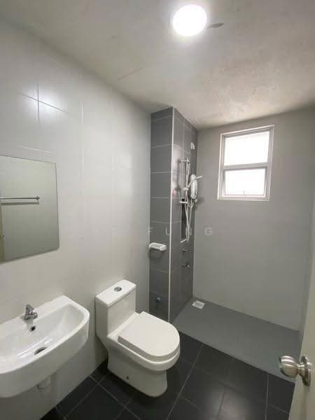 Apartment for Rent at Aliff Avenue (Dwi Alif) - YC Fung - Bathroom - PropertyGuru.com.my