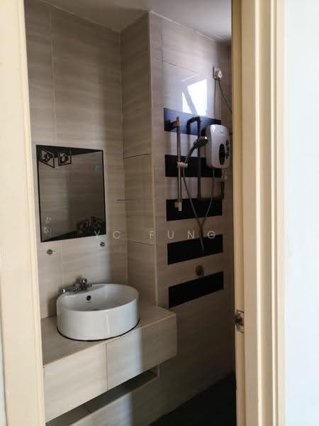 Kediaman Servis untuk Disewa di D'Summit Residences - YC Fung - Bathroom - PropertyGuru.com.my