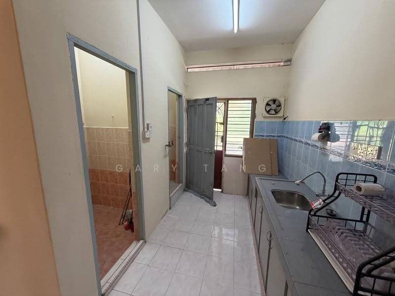 Rumah Teres 1-Tingkat untuk Dijual di Taman Lintang Makmur (Sungai Siput) - Gary Tang - Kitchen - PropertyGuru.com.my