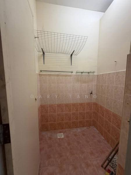 Rumah Teres 1-Tingkat untuk Dijual di Taman Lintang Makmur (Sungai Siput) - Gary Tang - Bathroom - PropertyGuru.com.my