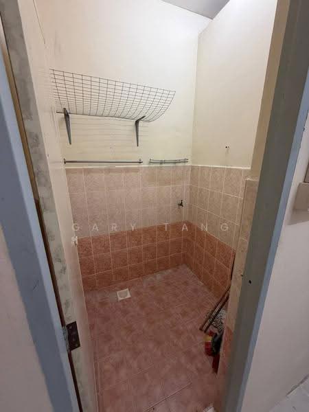 Rumah Teres 1-Tingkat untuk Dijual di Taman Lintang Makmur (Sungai Siput) - Gary Tang - Bathroom - PropertyGuru.com.my
