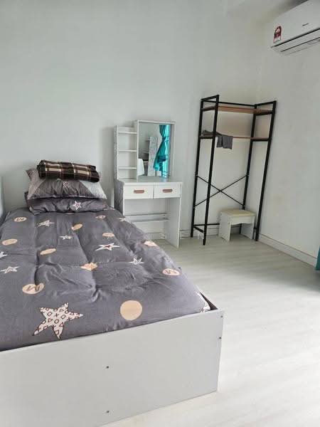 Rumah Bandar untuk Disewa di Masai (Johor) - XY Sen - Bedroom - PropertyGuru.com.my