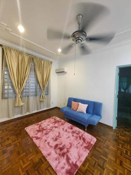 Semi-Detached House for Rent in Taman Perling (Perling) - XY Sen - Living Room - PropertyGuru.com.my