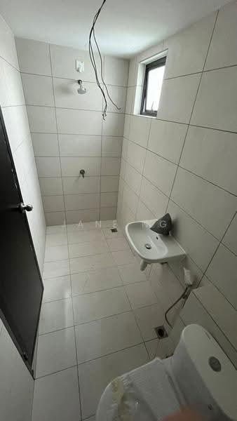 Kediaman Servis untuk Dijual di MARC Residences - Jane Ng - Bathroom - PropertyGuru.com.my