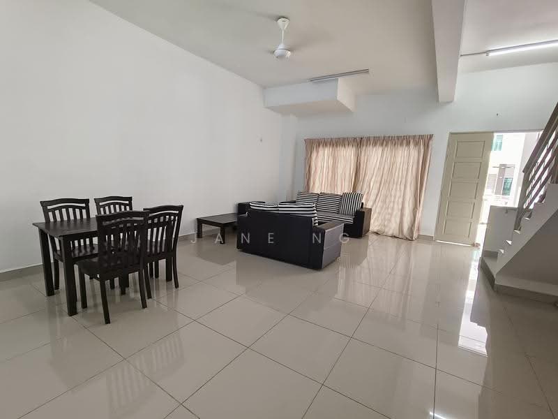 2-storey Terraced House for Sale in Taman Lembah Indah (Simpang Ampat) - Jane Ng - Living Room - PropertyGuru.com.my