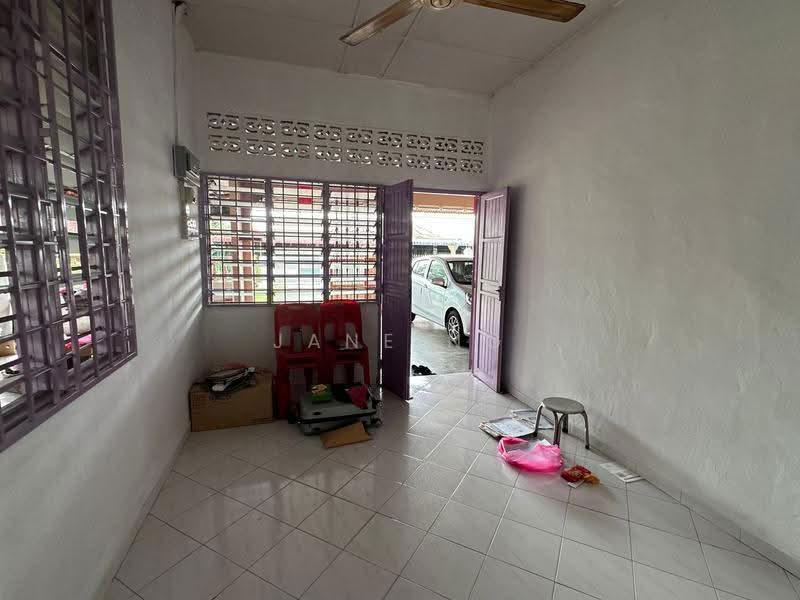 1-storey Terraced House for Sale in Taman Kenari (Kulim) - Jane Ng - Living Room - PropertyGuru.com.my