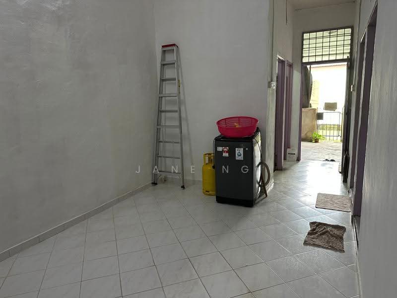 1-storey Terraced House for Sale in Taman Kenari (Kulim) - Jane Ng - Corridor - PropertyGuru.com.my
