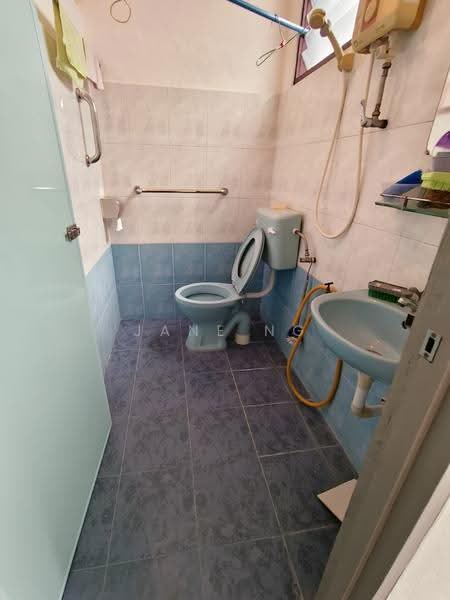 Rumah Teres 1-Tingkat untuk Dijual di Taman Sri Rambai (Bukit Mertajam) - Jane Ng - Bathroom - PropertyGuru.com.my