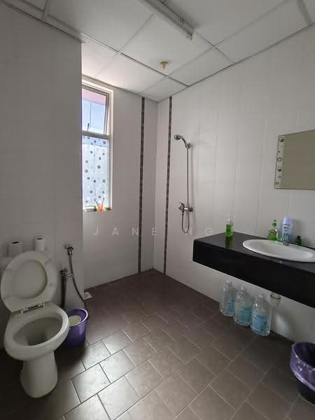 Semi-Detached House for Sale in Taman Remia (Bukit Mertajam) - Jane Ng - Bathroom - PropertyGuru.com.my