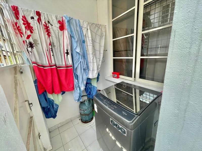 Rumah Teres 2-Tingkat untuk Dijual di Taman Saujana Permai (Bukit Mertajam) - Jane Ng - Balcony - PropertyGuru.com.my