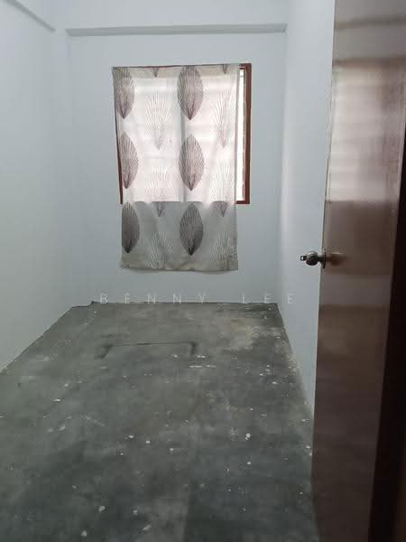 Flat for Rent at Taman Bukit Mewah - Benny Lee - PropertyGuru.com.my