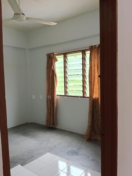 Flat for Rent at Taman Bukit Mewah - Benny Lee - PropertyGuru.com.my