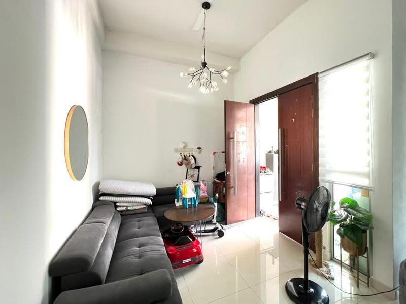 Rumah Berkembar untuk Dijual di Areca Rimbunan (Kepong) - Alven Lim - Living Room - PropertyGuru.com.my