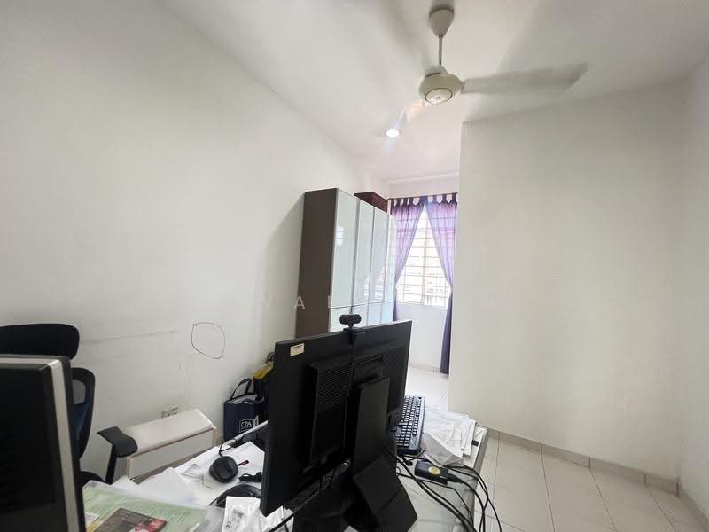 2-storey Terraced House for Sale in Bandar Mahkota Cheras (Cheras) - Edward Ooi - Study - PropertyGuru.com.my