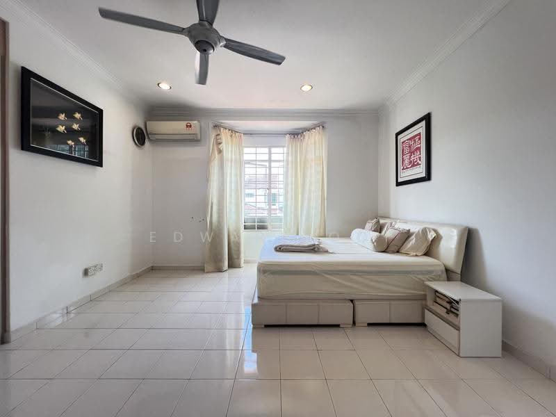 2-storey Terraced House for Sale in Bandar Mahkota Cheras (Cheras) - Edward Ooi - Bedroom - PropertyGuru.com.my