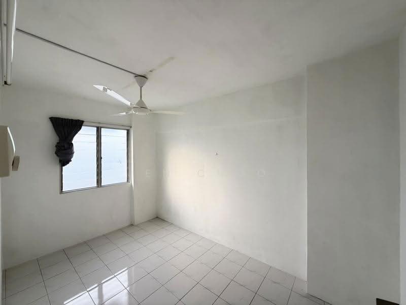 Apartment for Sale at Sri Ivori Apartment - Jen Choo - Interior - PropertyGuru.com.my