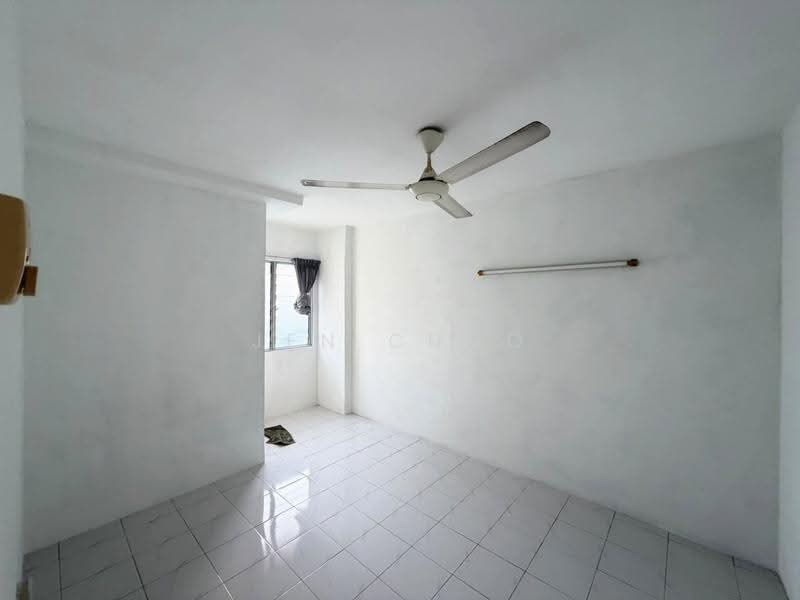 Apartment for Sale at Sri Ivori Apartment - Jen Choo - Interior - PropertyGuru.com.my