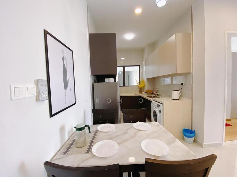 Condominium for Sale at Bay Point @ Country Garden Danga Bay - Sharon Ong - Kitchen - PropertyGuru.com.my