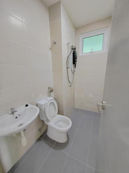 Condominium for Rent at Iris Residence - Eric Liew - Bathroom - PropertyGuru.com.my