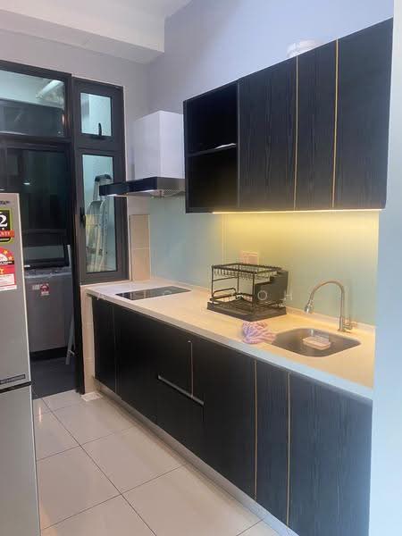 Service Residence for Rent at 8Scape Residence @ Sutera - Alice Goh - Kitchen - PropertyGuru.com.my