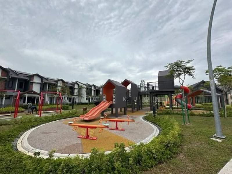 Terraced House for Sale in Sungai Buloh (Selangor) - Alice Kuon - Exterior - PropertyGuru.com.my