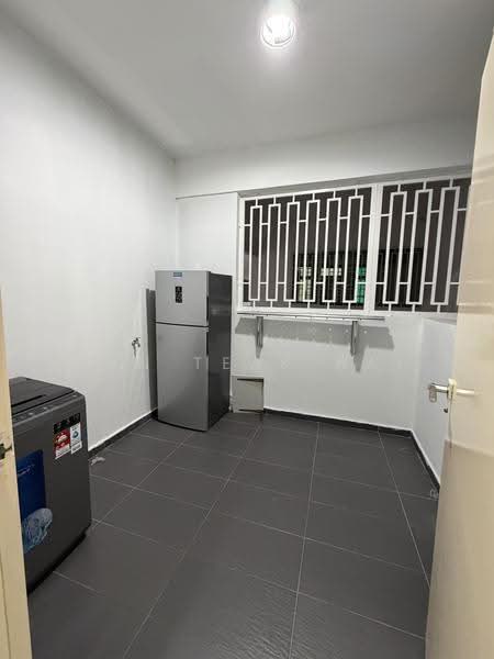Kediaman Servis untuk Dijual di Sky Loft Premium Suites - Tan Teak Hai - PropertyGuru.com.my