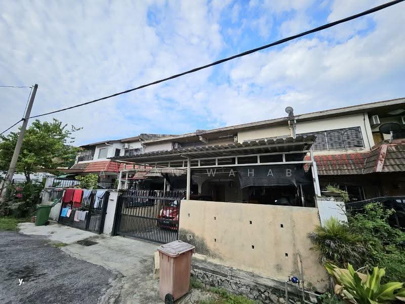 2-storey Terraced House for Sale in Taman Sri Jelok (Kajang) - Azean Wahab - Exterior - PropertyGuru.com.my