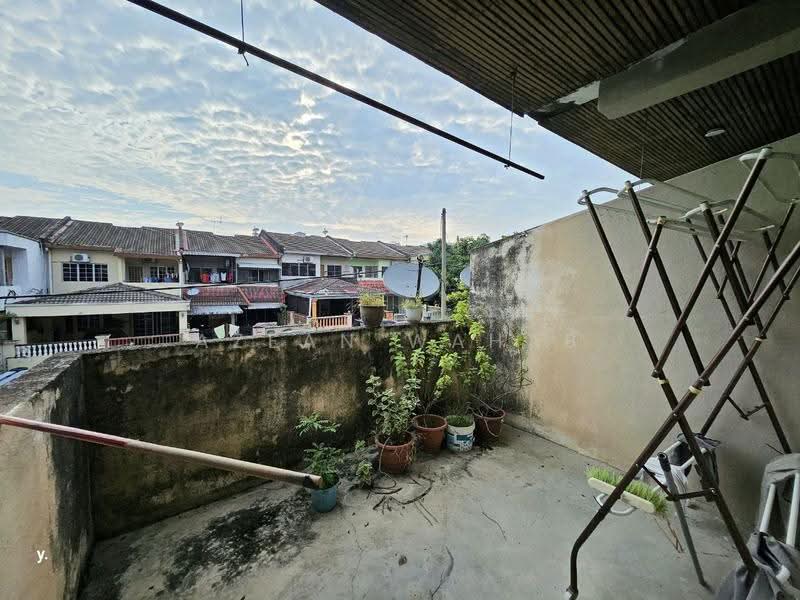 2-storey Terraced House for Sale in Taman Sri Jelok (Kajang) - Azean Wahab - Exterior - PropertyGuru.com.my