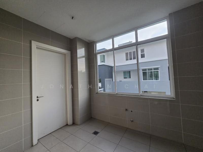 Bungalow House for Sale in Sungai Buloh (Selangor) - Jonathan Chai - Interior - PropertyGuru.com.my