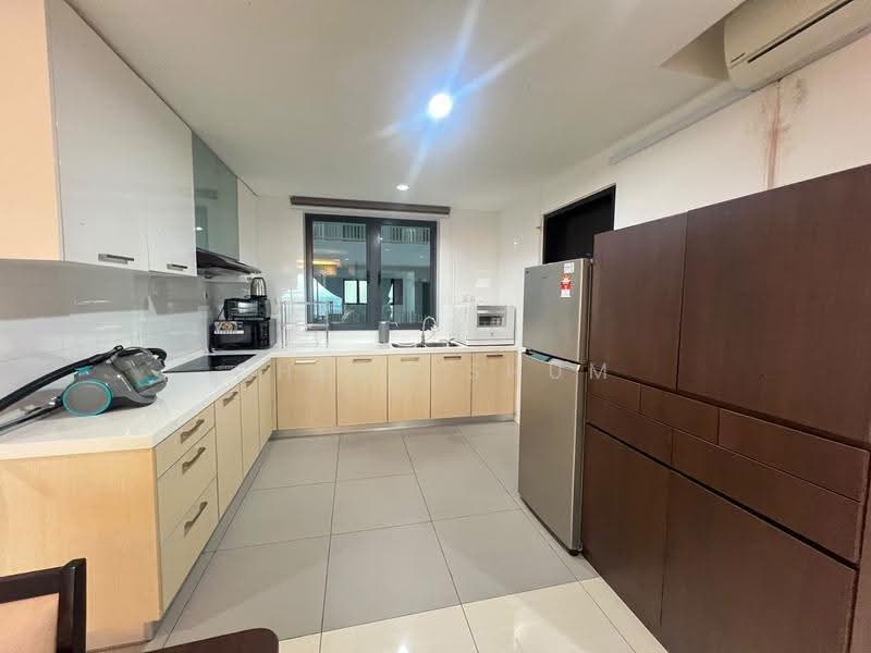 Pangsapuri untuk Disewa di Molek Pine 4 - Chloe Shum - Kitchen - PropertyGuru.com.my