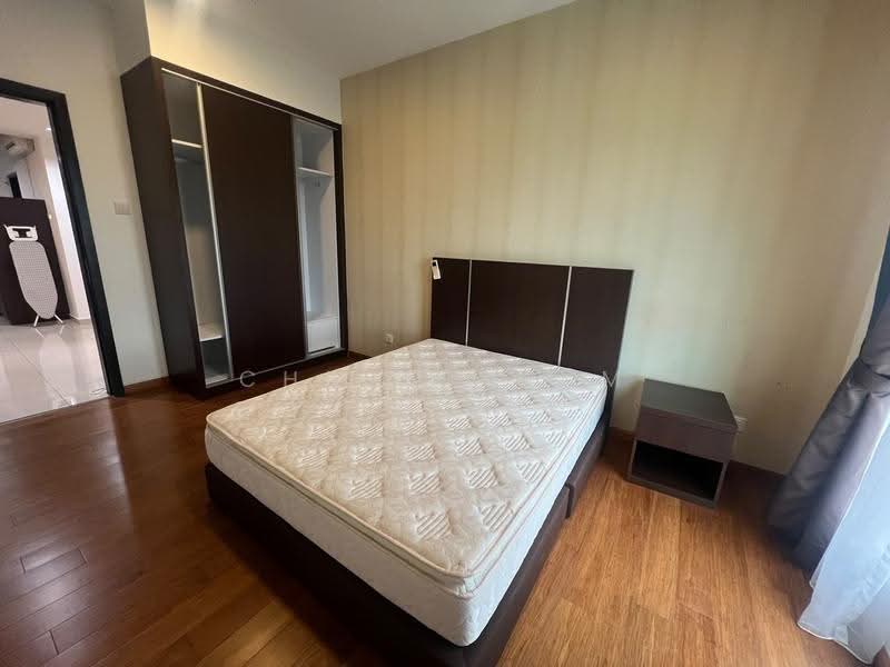 Pangsapuri untuk Disewa di Molek Pine 4 - Chloe Shum - Bedroom - PropertyGuru.com.my