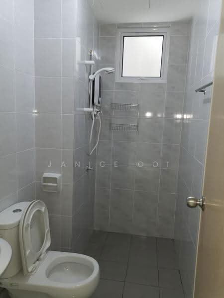 Condominium for Rent at i-Santorini - Janice Ooi - Bathroom - PropertyGuru.com.my