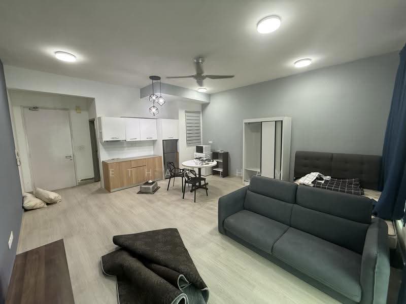 Service Residence for Rent at Cybersquare - Ethan Tham - Kitchen - PropertyGuru.com.my