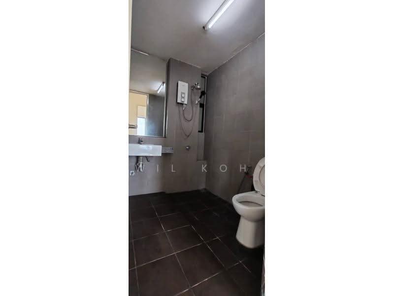 Kediaman Servis untuk Disewa di MKH Boulevard - Wil Koh - Bathroom - PropertyGuru.com.my